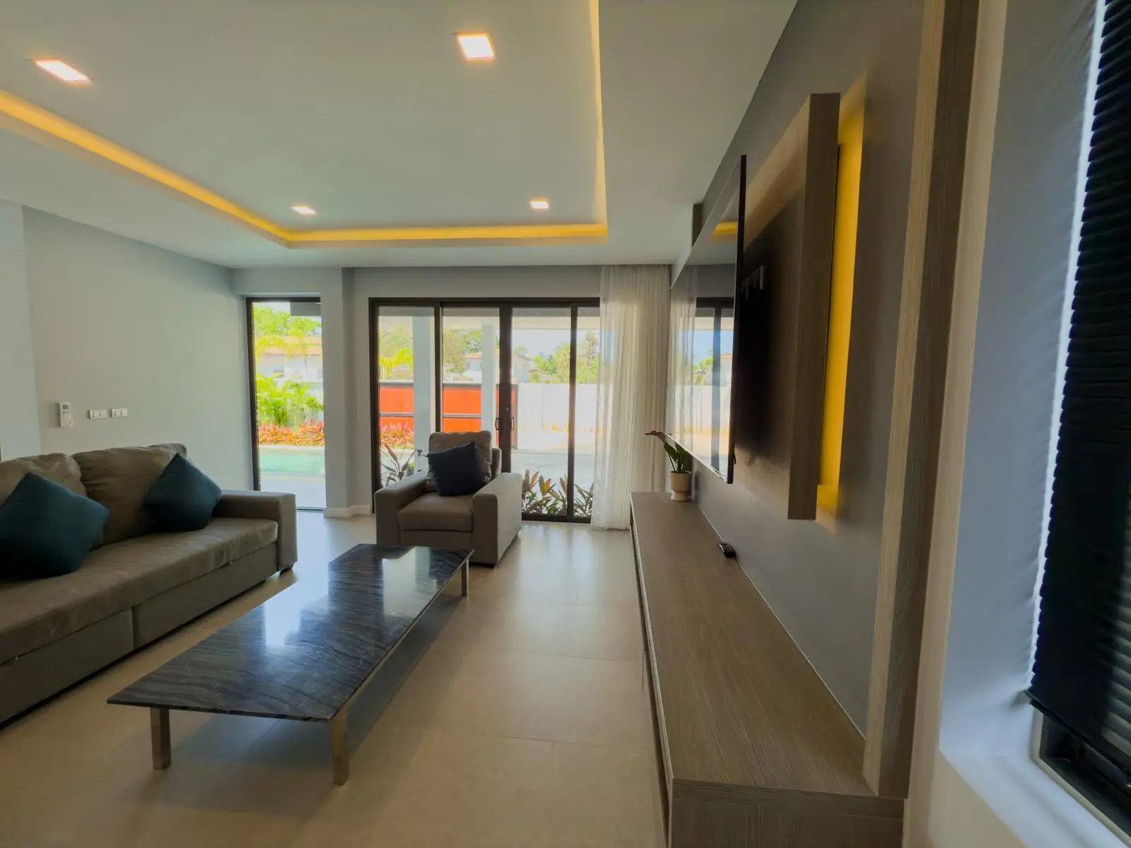 WhatsApp Image 2025-06-28 at 18.49.00